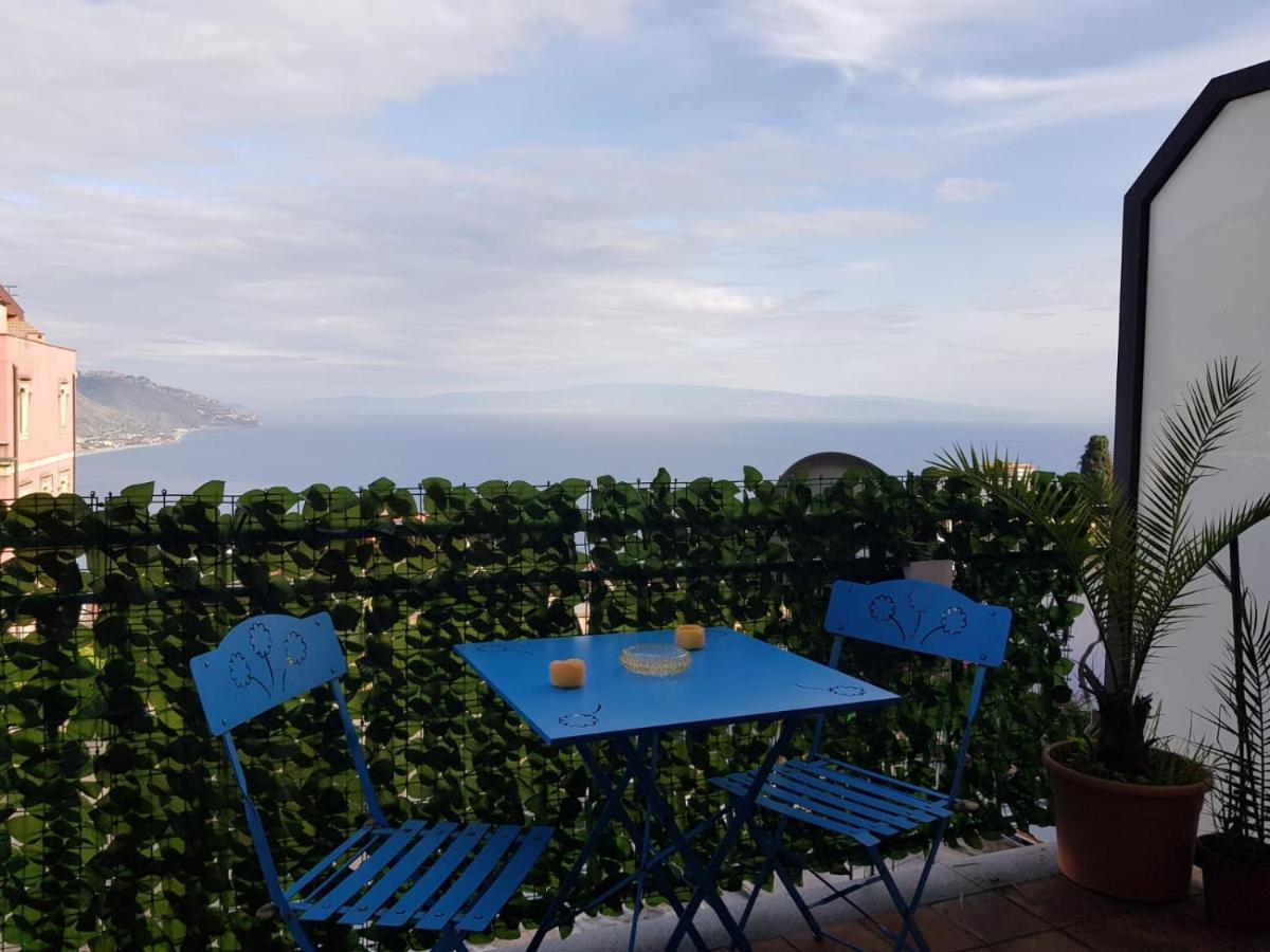 "Sea-See" Studio Taormina Center - Bellissima Vista Mare - Corner Kitchen Esterno foto